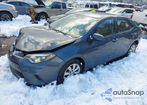 2015 Toyota Corolla Le z USA, uszkodzony, nr VIN 2T1BURHE4FC377723